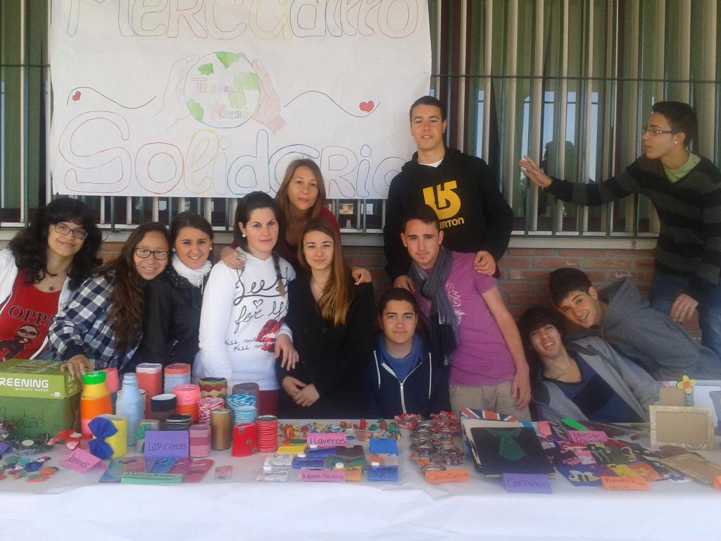 Mercadillo Solidario